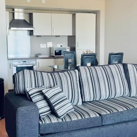 Modern Two Bedroom Apartments Edinburgh Ngoại thất bức ảnh